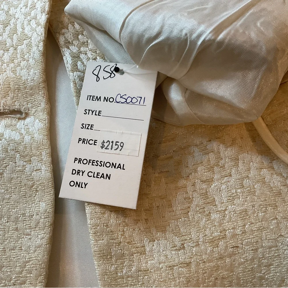 Max Nugus Haute Couture Cream Textured Blazer